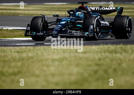 Silverstone, Großbritannien. 07. Juli 2023. SILVERSTONE - George Russell (Mercedes) während der kostenlosen Übung 1. für den Großen Preis von Großbritannien. ANP SEM VAN DER WAL Credit: ANP/Alamy Live News Stockfoto