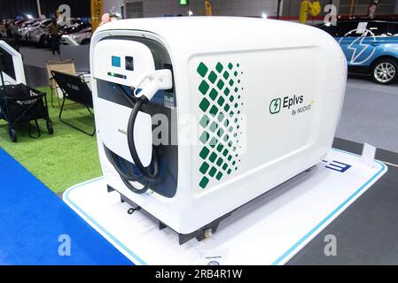 Bangkok, Thailand. 07. Juli 2023. Ein intelligenter EPLVS-Stapel zum Aufladen mobiler Energie, der auf der Thailand Fast Auto Show 2023 im Bangkok International Trade and Exhibition Center (BITEC) gezeigt wurde. Kredit: SOPA Images Limited/Alamy Live News Stockfoto