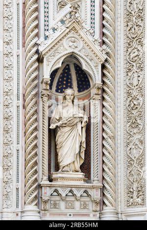Statue. kathedrale santa maria del fiore. Florenz. Toskana Stockfoto