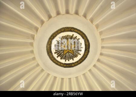 Wappen des alten Regimes. U-Bahn. Moskau. Russland Stockfoto