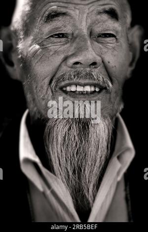Porträt eines älteren Mannes. Asien Stockfoto