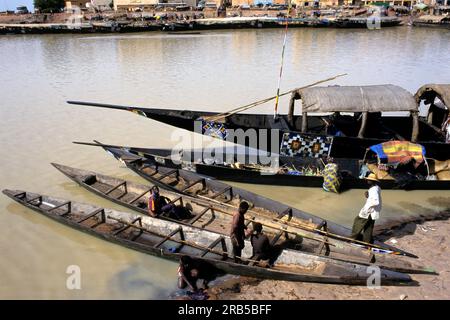 Entlang Des Niger Flusses. Mopti. Mali. Afrika Stockfoto