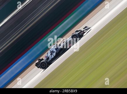 Yuki Tsunoda von AlphaTauri am Übungstag vor dem Großen Preis 2023 in Silverstone, Towcester. Bilddatum: Freitag, 7. Juli 2022. Stockfoto