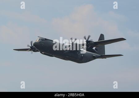 Royal Air Force Hercules C-130J auf der RAF Cosford Air Show 2023, RAF Cosford, Großbritannien, am 11. Juni 2023 Stockfoto