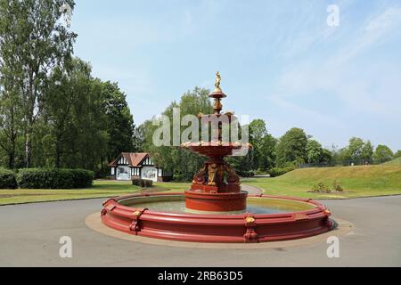 Coalbrookdale Fountain im Mesnes Park in Wigan Stockfoto