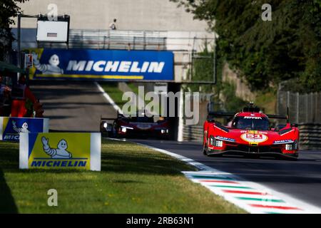 51 PIER GUIDI Alessandro (ita), CALADO James (gbr), GIOVINAZZI Antonio (ita), Ferrari AF Corse, Ferrari 499P, Action während der 6 Stunden Monza 2023, 3. Runde der FIA-Weltausdauermeisterschaft 2023, vom 7. Bis 9. Juli 2023 auf der Autodrome Nazionale di Monza, in Monza, Italien Kredit: Independent Photo Agency Srl/Alamy Live News Stockfoto