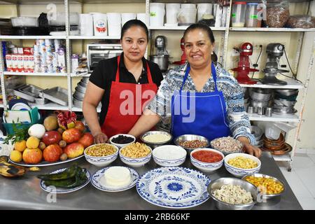 Ich mache Chile auf Nogada Stockfoto