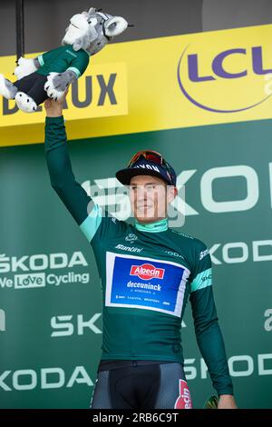 Bordeaux, Frankreich, 7. Juli 2023, JASPER PHILIPSEN von ALPECIN-DECEUNINCK im grünen Trikot, Leiter der Punkteklassifizierung Stufe 7, 170km, Mont de Marsan nach Bordeaux während der 110. Ausgabe der Tour de France. Kredit: Nick Phipps/Alamy Live News Stockfoto