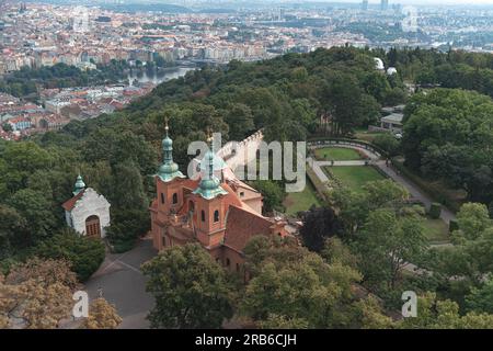 Kathedrale von St. Lawrence. Prag. Prag, Tschechische Republik Stockfoto