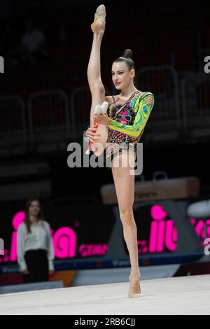Darja VARFOLOMEEV gewinnt die Singles rundherum, Darja VARFOLOMEEV, TSV Schmiden, Action mit den Clubs, Gymnastik, rhythmische Gymnastik, Singles rundum, am 7. Juli, 2023 in Düsseldorf. Das Finale 2023 Rhein-Ruhr von 06,07 - 09.07.2023 ? Kredit: dpa Picture Alliance/Alamy Live News Stockfoto