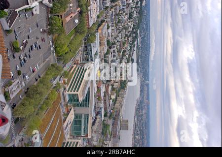 Gebäude im Zentrum von Seattle. Blick auf Seattle aus der Vogelperspektive. Seattle, Washington, Vereinigte Staaten von Amerika - 26. August 2010 Stockfoto