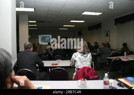 Vortrag auf dem WeltAIDS-Welttag zur Innenmarkierung Stockfoto