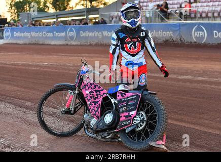 James Pearson von Belle Vue „Cool Running“ Colts während des Spiels der National Development League zwischen Belle Vue Aces und Kent Royals im National Speedway Stadium, Manchester, am Freitag, den 7. Juli 2023. (Foto: MI News) Guthaben: MI News & Sport /Alamy Live News Stockfoto