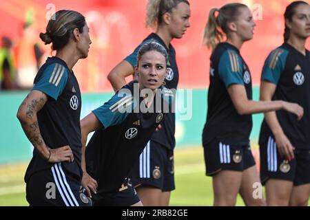 Fuerteventura, Deutschland. 07. Juli 2023. Melanie LEUPOLIZ (GER) wird aufgewärmt. Deutschland (GER) -Sambia (ZMB) 2-3 am 7. Juli 2023, Sportpark Ronhof Thomas Sommer in Fürth, ? Kredit: dpa/Alamy Live News Stockfoto