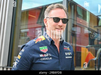 Towcester, Großbritannien. 08. Juli 2023. Silverstone, Towcester, Northamptonshire, Großbritannien, am 08 2023. Juli. Christian Horner kommt am 08 2023. Juli während des Formel 1 Aramco British Grand Prix in Silverstone, Towcester, Northamptonshire, Großbritannien, an der Paddock an. Kredit: Francis Knight/Alamy Live News Stockfoto