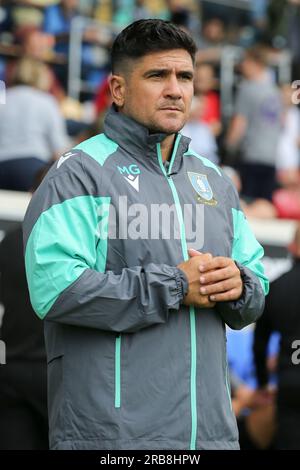 York, Großbritannien. 08. Juli 2023. Sheffield Wednesday Manager Xisco Munoz während des mittwochs freundlichen Spiels York City gegen Sheffield im LNER Community Stadium, York, Großbritannien am 8. Juli 2023 Credit: Every Second Media/Alamy Live News Stockfoto