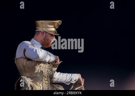 Madrid, Spanien. 07. Juli 2023. Sam Smith, britischer Sänger und Songwriter, tritt am zweiten Tag des Mad Cool Festivals 2023 in Villaverde, Madrid, auf. (Foto: Guillermo Gutierrez Carrascal/SOPA Images/Sipa USA) Guthaben: SIPA USA/Alamy Live News Stockfoto