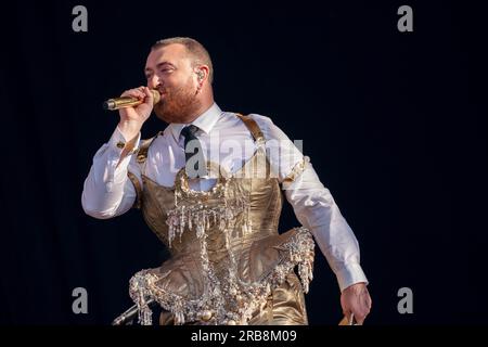 Madrid, Spanien. 07. Juli 2023. Sam Smith, britischer Sänger und Songwriter, tritt am zweiten Tag des Mad Cool Festivals 2023 in Villaverde, Madrid, auf. (Foto: Guillermo Gutierrez Carrascal/SOPA Images/Sipa USA) Guthaben: SIPA USA/Alamy Live News Stockfoto