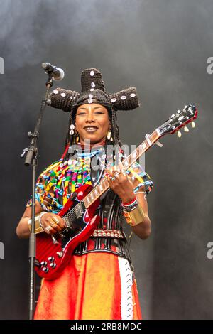 Enghien, Belgien, 7. Juli 2023. Konzert von Fatoumata Diawara auf dem LaSemo Festival Stockfoto