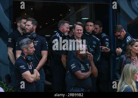 Silverstone Circuit, Silverstone, England, 08. Juli 2023, APEX GP Fictional Team (Apple Movie) während der Formel 1 des Aramco British Grand Prix 2023 – FP3 e Qualifizierung – Formel 1 Championship Credit: Live Media Publishing Group/Alamy Live News Stockfoto