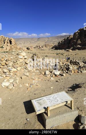 Die jungsteinzeitliche Ausgrabungsstätte des Dorfes Bayda, in der Nähe von Little Petra, Jordanien, Naher Osten Stockfoto