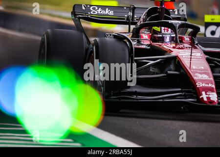 24 ZHOU Guanyu (Chi), Alfa Romeo F1 Team Einsatz C43, Action während des 2023 Formel 1 Aramco British Grand Prix, 10. Runde der Formel 1-Weltmeisterschaft 2023 vom 7. Bis 9. Juli 2023 auf der Silverstone Circuit in Silverstone, Großbritannien Stockfoto