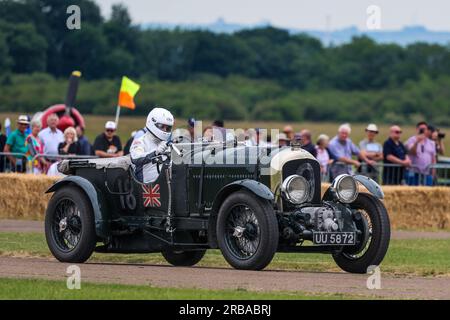 1929 Bentley Blower „UU 5872“ am Bicester Heritage Flywheel 2023. Stockfoto