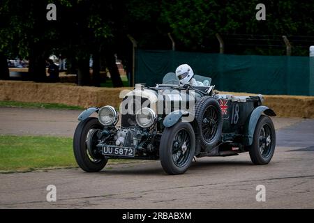 1929 Bentley Blower „UU 5872“ am Bicester Heritage Flywheel 2023. Stockfoto