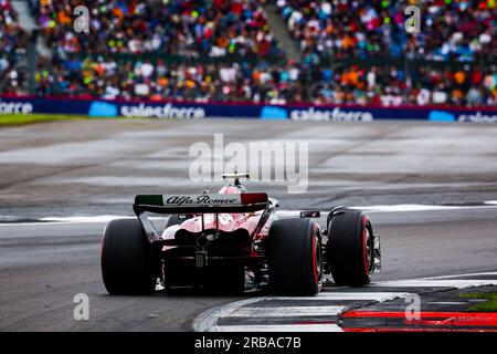 24 ZHOU Guanyu (Chi), Alfa Romeo F1 Team Einsatz C43, Action während des 2023 Formel 1 Aramco British Grand Prix, 10. Runde der Formel 1-Weltmeisterschaft 2023 vom 7. Bis 9. Juli 2023 auf der Silverstone Circuit in Silverstone, Großbritannien Stockfoto