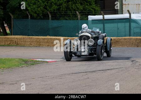 1929 Bentley Blower „UU 5872“ am Bicester Heritage Flywheel 2023. Stockfoto