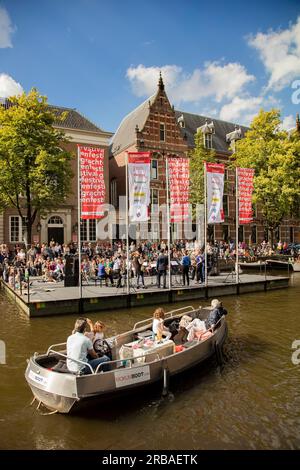 Amsterdam, Holand, Grachtenfestival, COMPAGNIE TEATHER, NEDERLAND SAXOFOON OKTETT Stockfoto