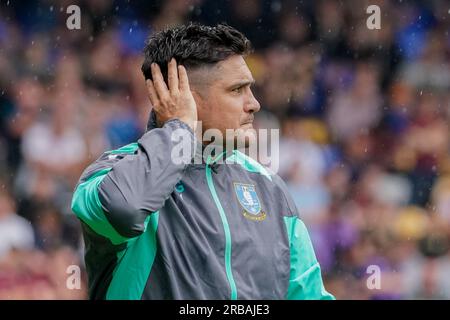 York, Großbritannien. 08. Juli 2023. Sheffield Wednesday Manager Xisco Munoz während des mittwochs freundlichen Spiels York City gegen Sheffield im LNER Community Stadium, York, Großbritannien am 8. Juli 2023 Credit: Every Second Media/Alamy Live News Stockfoto