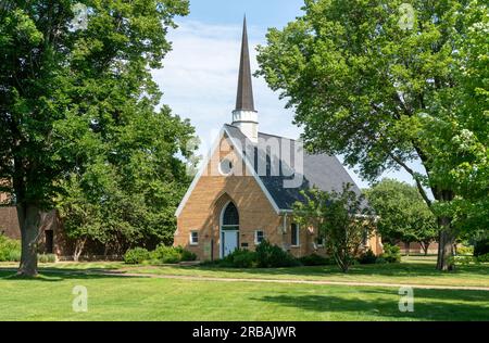 VERMILLION, SD, USA - 22. JUNI 2023: Danforth Chapel auf dem Campus der University of South Dakota. Stockfoto