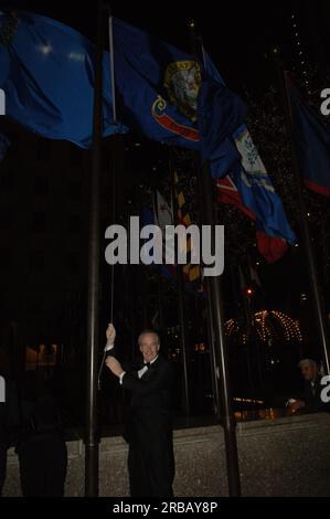 Spendensammlungsgala für den African American Experience Fund (AAEF) der National Park Foundation im Rainbow Room im Rockefeller Center, New York City, New York, wo Minister Dirk Kempthorne der ehemaligen US-Regierung beitrat Botschafter bei den Vereinten Nationen und Bürgerrechtsführer Andrew Young, ehemaliger stellvertretender Arbeitsminister und Pionier der Little-Rock-Schulintegration Ernest Green, Vizepräsidentin der Coca-Cola Company Ingrid Saunders Jones, Nachrichtenkorrespondent und Moderator Gwen Ifill, Und der Vorsitzende des AAEF Kuratoriums Robert Harris unter den Würdenträgern Stockfoto