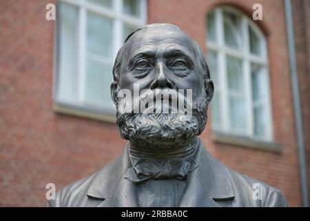 Büste, Rudolf Virchow, Charite, Mitte, Berlin, Deutschland Stockfoto