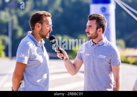 Rodez, Frankreich. 08. Juli 2023. BARRE Pierre, ANNE Mathieu, Equipe live, während der Rallye Aveyron Rouergue Occitanie 2023, 5. Runde des Championnat de France des Rallyes 2023, vom 17. Bis 18. Juni in Rodez, Frankreich - Photo Bastien Roux/DPPI Credit: DPPI Media/Alamy Live News Stockfoto