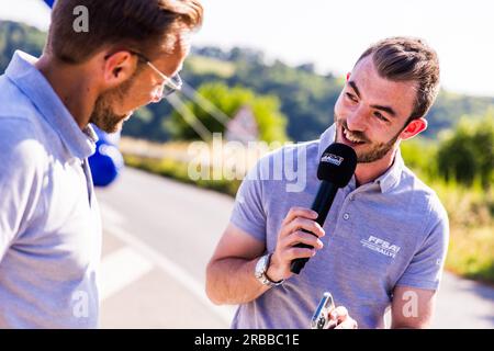 Rodez, Frankreich. 08. Juli 2023. BARRE Pierre, Equipe live, während der Rallye Aveyron Rouergue Occitanie 2023, 5. Runde des Championnat de France des Rallyes 2023, vom 17. Bis 18. Juni in Rodez, Frankreich - Photo Bastien Roux/DPPI Credit: DPPI Media/Alamy Live News Stockfoto