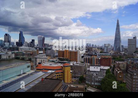 Panoramablick über das Zentrum von London von der Aussichtsplattform auf dem Blavatnik Building, Tate Modern Gallery Stockfoto