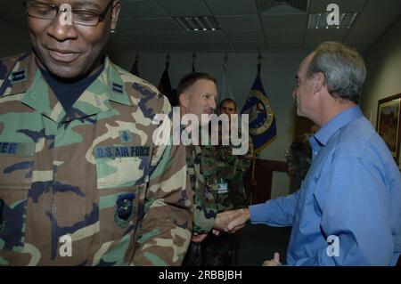Besuch von Staatssekretär Dirk Kempthorne im Landesmedizinzentrum Landstuhl des Verteidigungsministeriums, Landstuhl Stockfoto