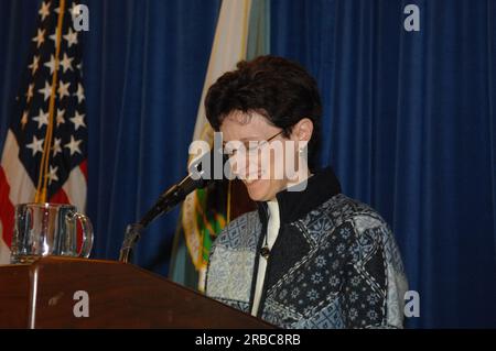 Veranstaltung im "Main Interior" zur Würdigung der Beiträge zum "Performance and Accountability Report 2008" des Innenministeriums mit Ausführungen von Stellvertretender Sekretär P. Lynn Scarlett, stellvertretender Sekretär James Cason, Direktor des Haushaltsbüros Pamela Haze, Stellvertretender Kontrolleur Danny Werfel, Direktor des Finanzmanagements Daniel Fletcher, Und Leiter des Planungs- und Leistungsmanagements Richard Beck Stockfoto