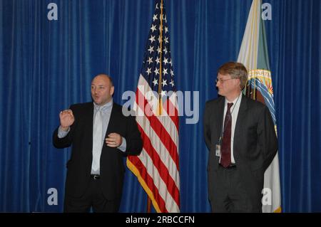 Veranstaltung im "Main Interior" zur Würdigung der Beiträge zum "Performance and Accountability Report 2008" des Innenministeriums mit Ausführungen von Stellvertretender Sekretär P. Lynn Scarlett, stellvertretender Sekretär James Cason, Direktor des Haushaltsbüros Pamela Haze, Stellvertretender Kontrolleur Danny Werfel, Direktor des Finanzmanagements Daniel Fletcher, Und Leiter des Planungs- und Leistungsmanagements Richard Beck Stockfoto