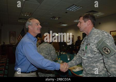 Besuch von Staatssekretär Dirk Kempthorne im Landesmedizinzentrum Landstuhl des Verteidigungsministeriums, Landstuhl Stockfoto