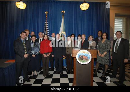 Veranstaltung im "Main Interior" zur Würdigung der Beiträge zum "Performance and Accountability Report 2008" des Innenministeriums mit Ausführungen von Stellvertretender Sekretär P. Lynn Scarlett, stellvertretender Sekretär James Cason, Direktor des Haushaltsbüros Pamela Haze, Stellvertretender Kontrolleur Danny Werfel, Direktor des Finanzmanagements Daniel Fletcher, Und Leiter des Planungs- und Leistungsmanagements Richard Beck Stockfoto