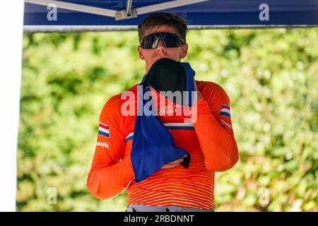 Besancon, Frankreich. 08. Juli 2023. BESANCON, FRANKREICH - JULI 8: Niek Kimmann aus den Niederlanden beruhigt sich am 2. Tag der UEC BMX-Europameisterschaft 2023 beim Complexe sportif du Rosemont am 8. Juli 2023 in Besancon, Frankreich (Foto von Rene Nijhuis/BSR-Agentur). Kredit: BSR Agency/Alamy Live News Stockfoto