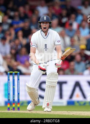 Zak Crawley aus England am 4. Tag des dritten LV= Insurance Ashes Series-Testspiels in Headingley, Leeds. Foto: Sonntag, 9. Juli 2023. Stockfoto