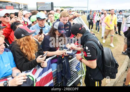 ZHOU Guanyu (Chi), Alfa Romeo F1 Team Einsatz C43, Portrait während der Formel 1 des britischen Grand Prix 2023 in Aramco, 10. Runde der Formel 1-Weltmeisterschaft 2023 vom 7. Bis 9. Juli 2023 auf der Silverstone Circuit in Silverstone, Großbritannien Stockfoto