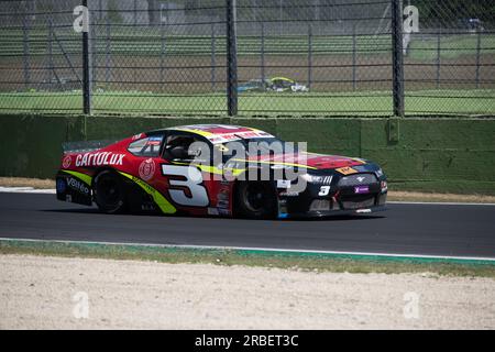 Vallelunga Circuit, Rom, Italien 9 2023. Juli - Nascar Whelen Euro Series, EN2. RENNEN ZWEI. Paul Jouffreau (FRA) in Aktion auf der Rennstrecke. Foto: Fabio Pagani/Alamy Live News Stockfoto