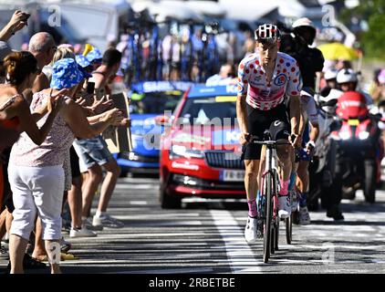 US' Neilson Powless von EF Education-EasyPost in Aktion während der Etappe 9 des Radrennens Tour de France, einem 182,4 km langen Rennen von Saint-Leonard-de-Noblat nach Puy de Dome, Frankreich, Sonntag, den 09. Juli 2023. Die diesjährige Tour de France findet vom 01. Bis 23. Juli 2023 statt. BELGA FOTO JASPER JACOBS Stockfoto