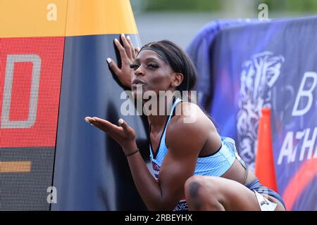 Manchester, Großbritannien. 09. Juli 2023. Daryll Neita feiert den Sieg im 200m. Finale der Frauen während der britischen Athletics Championships in der Manchester Regional Arena, Manchester, Großbritannien, am 9. Juli 2023 (Foto von Conor Molloy/News Images) in Manchester, Großbritannien, am 7./9. Juli 2023. (Foto: Conor Molloy/News Images/Sipa USA) Guthaben: SIPA USA/Alamy Live News Stockfoto