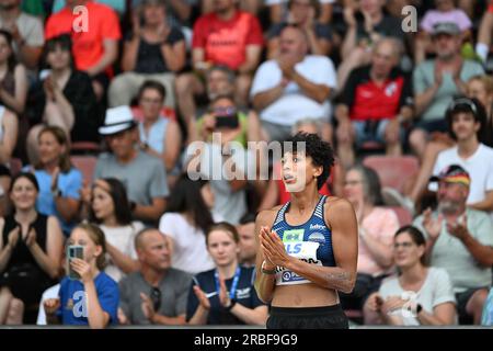 Kassel, Deutschland. 09. Juli 2023. Leichtathletik: Deutsche Meisterschaft in der Auestadion. Weitsprung, Finale, Frauen. Malaika Mihambo klatscht. Kredit: Swen Pförtner/dpa/Alamy Live News Stockfoto